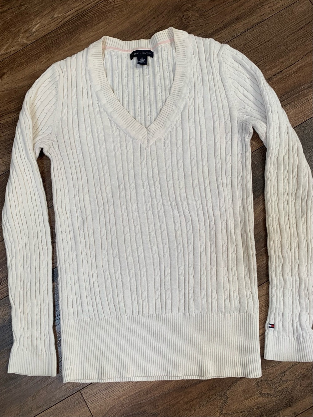 Tommy Hilfiger Cream Knit Sweater with Subtle Pink Trim